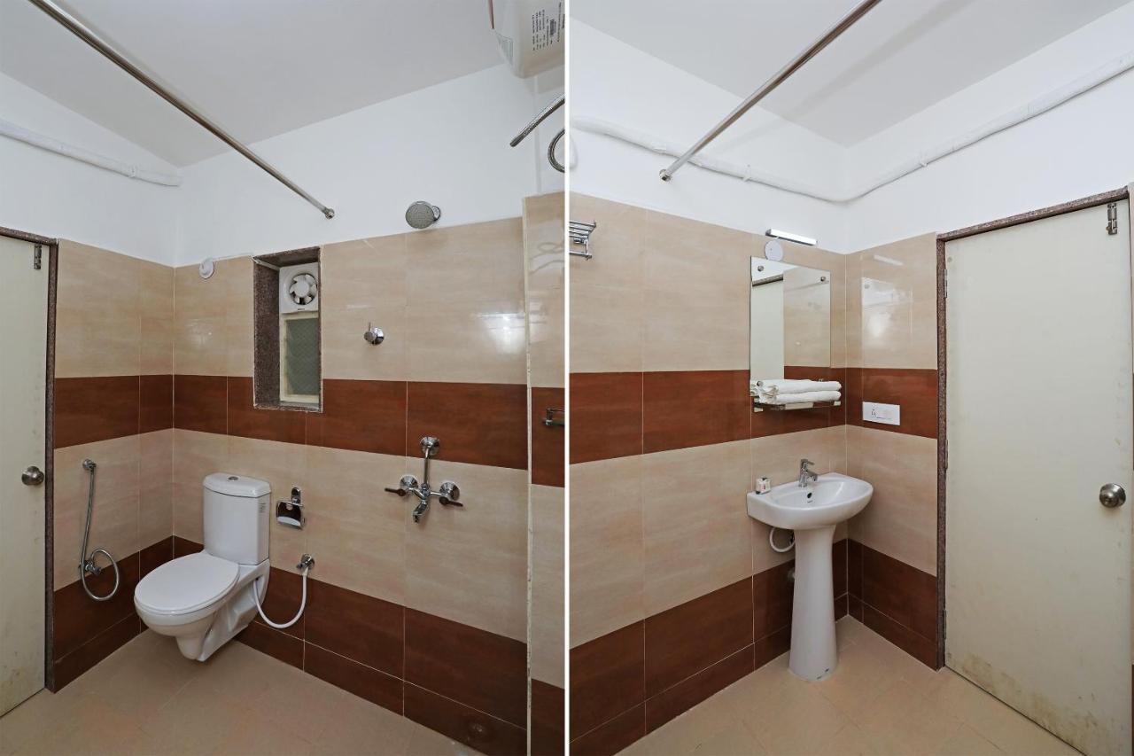 Oyo 13528 Kumud Plaza Ξενοδοχείο Μπουμπάνεσβαρ Εξωτερικό φωτογραφία